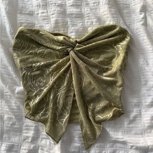 3 for $20⭐️ Floral Tube Top